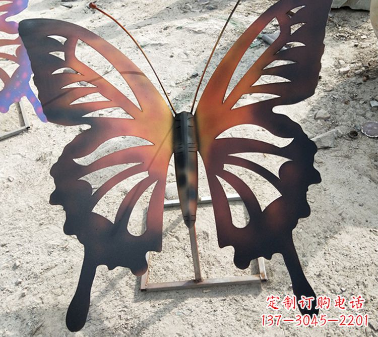 金华大型不锈钢铁艺蝴蝶雕塑,户外公园园林彩色昆虫摆件