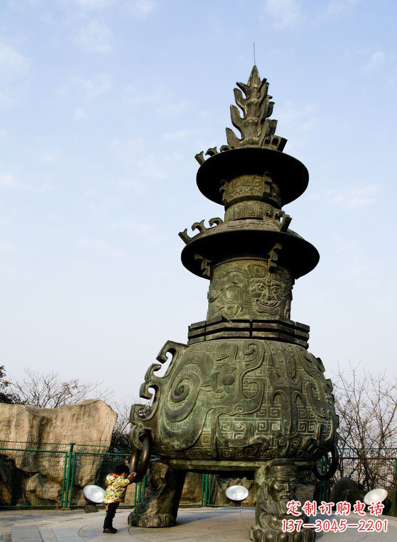 金华大型三足香炉寺庙铜雕塑