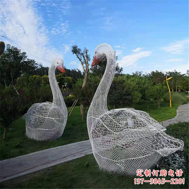 金华梦幻般的大型网格天鹅景观动物雕塑