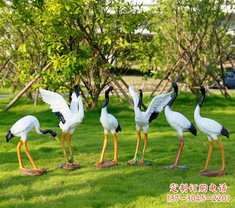 金华丹顶鹤抽象雕塑