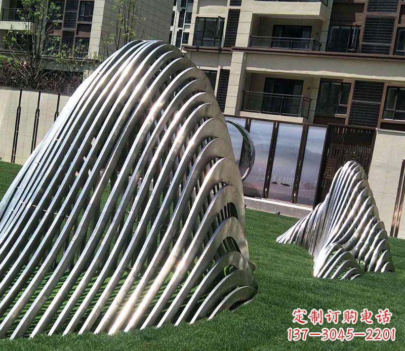 金华不锈钢假山雕塑——电镀之美