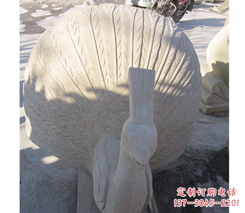 金华优雅高贵的孔雀石雕