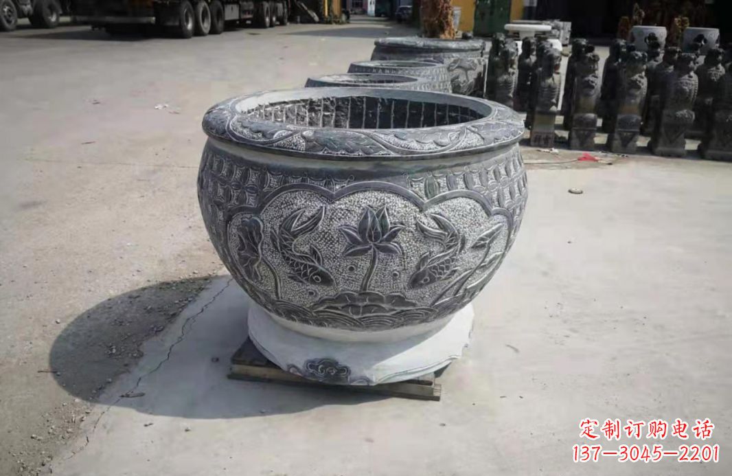 金华仿古石水缸荷花鲤鱼石雕