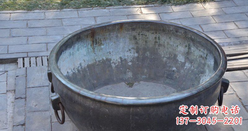 金华仿古纹饰铜水缸雕塑