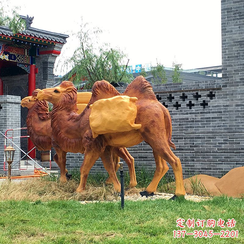 金华集萃精美的骆驼雕塑