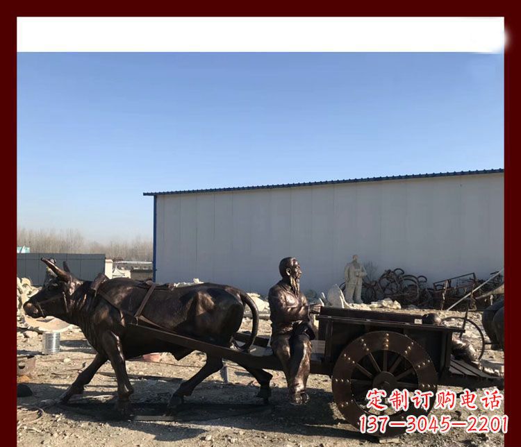 金华传统工艺技术精雕牛雕塑赶牛车的祖孙俩
