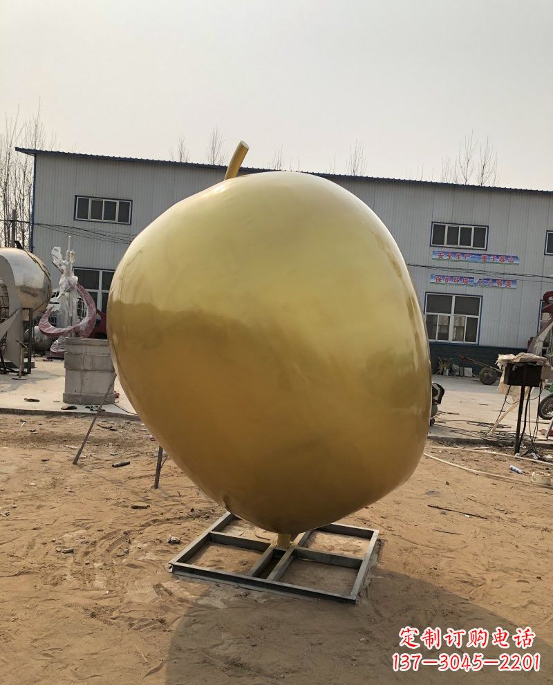 金华仿铜质苹果玻璃钢雕塑