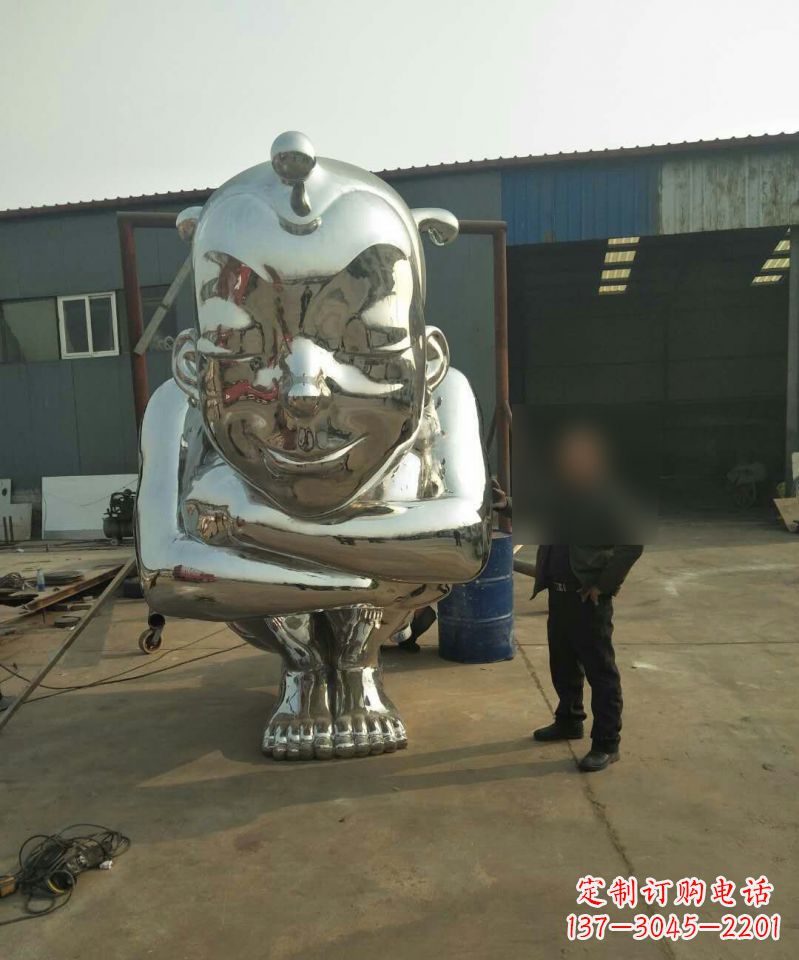 金华大型不锈钢蹲着的儿童雕塑