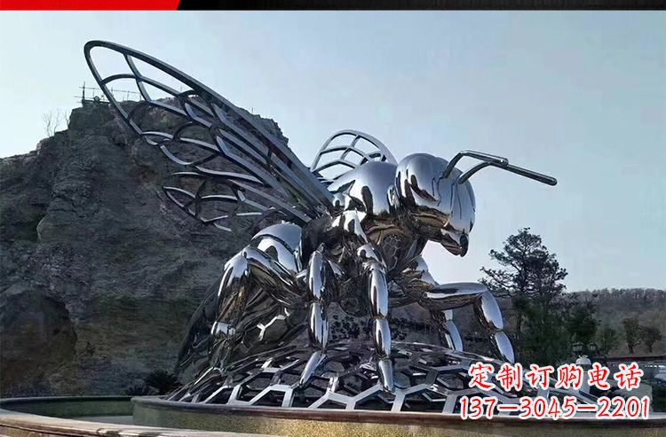金华优雅活泼的不锈钢大型蚂蚁雕塑
