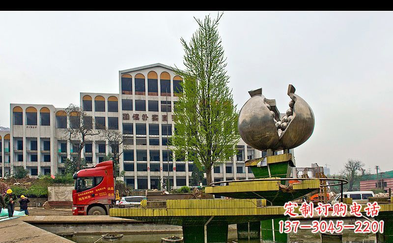金华精美不锈钢石榴景观雕塑