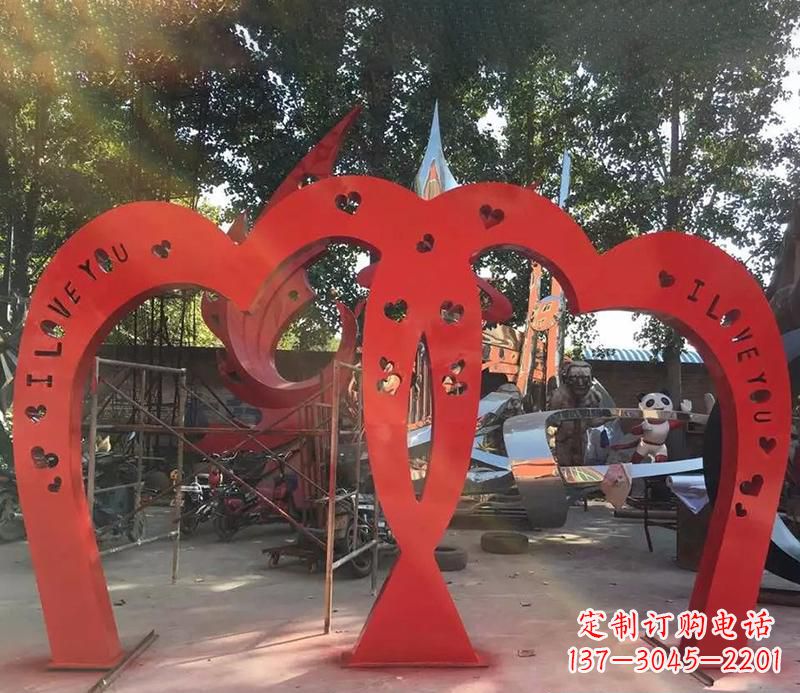 金华中领雕塑新款不锈钢心形拱门雕塑