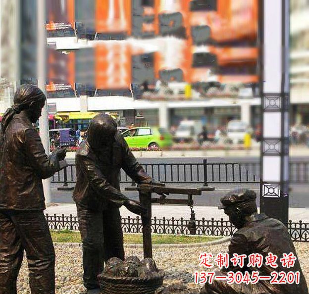 金华公园称白菜的人物小品铜雕
