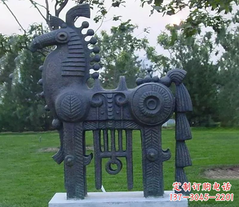 金华公园抽象马铜雕 (2)