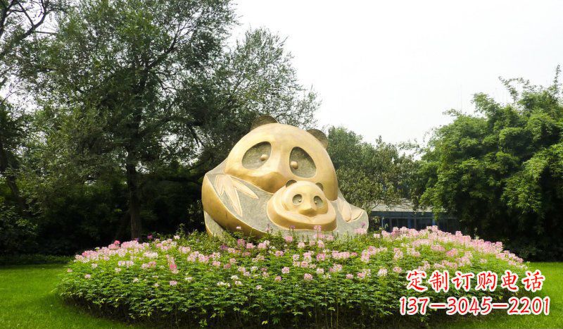 金华熊猫雕塑 - 令公园增添无限活力