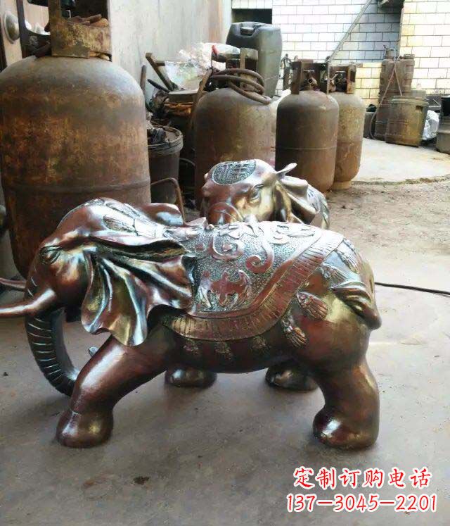 金华公园大象招财动物铜雕 (2)