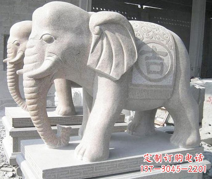 金华公园动物吉祥大象石雕 (2)