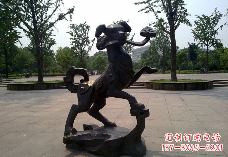 金华公园动物如意小狗铜雕