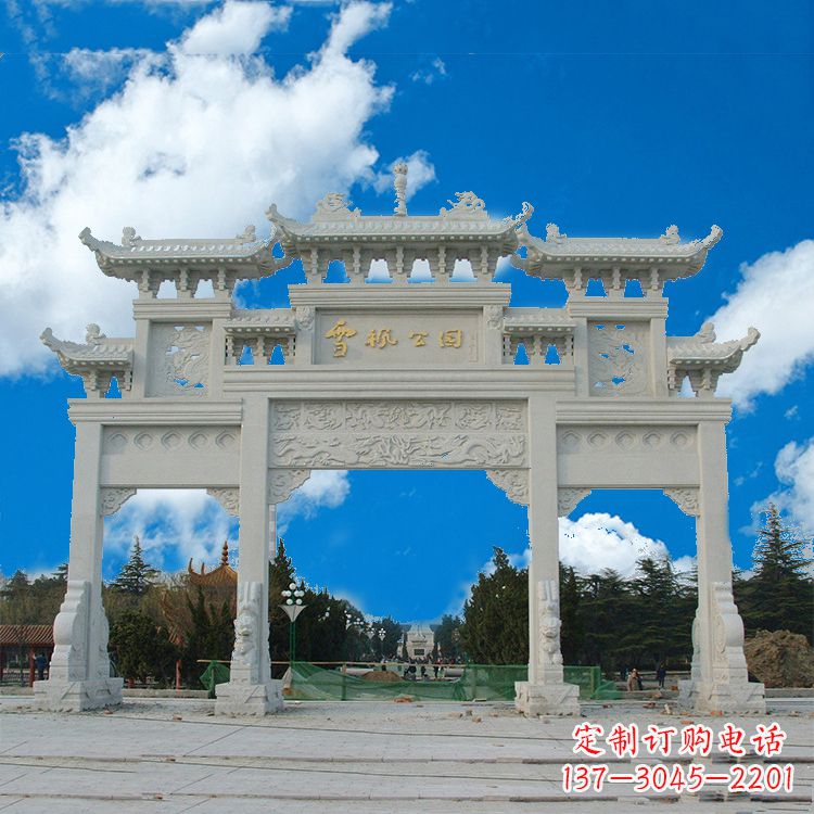 金华传承历史的精美汉白玉三门牌楼雕塑