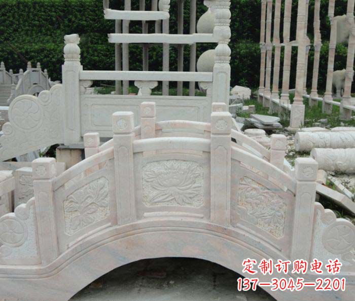 金华红石拱桥雕塑