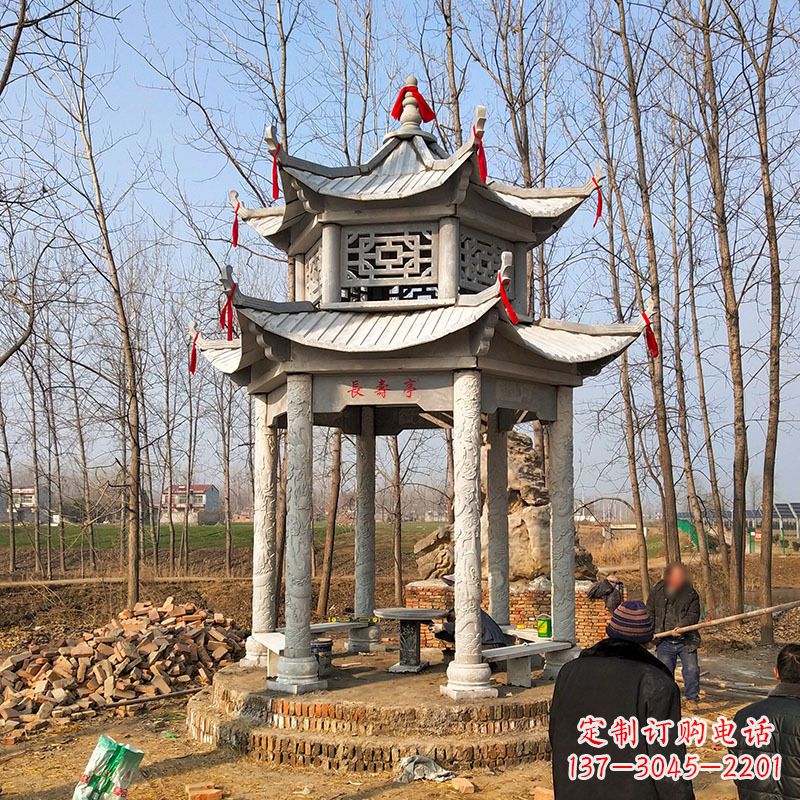 金华和谐统一的双层石雕凉亭