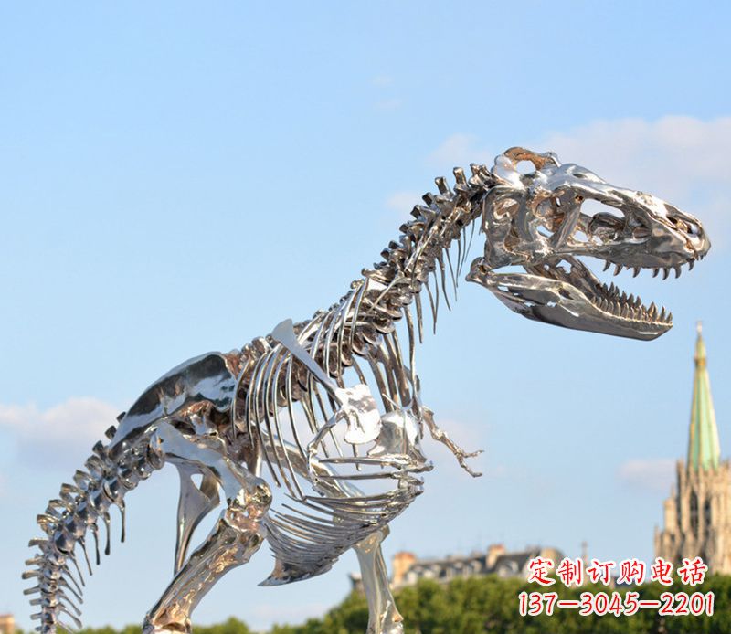 金华不锈钢恐龙雕塑展现自然之美