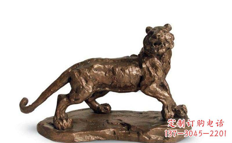 金华公园老虎动物铜雕