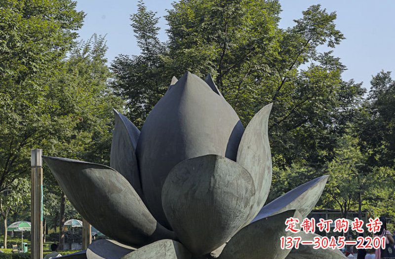 金华公园莲花景观铜雕