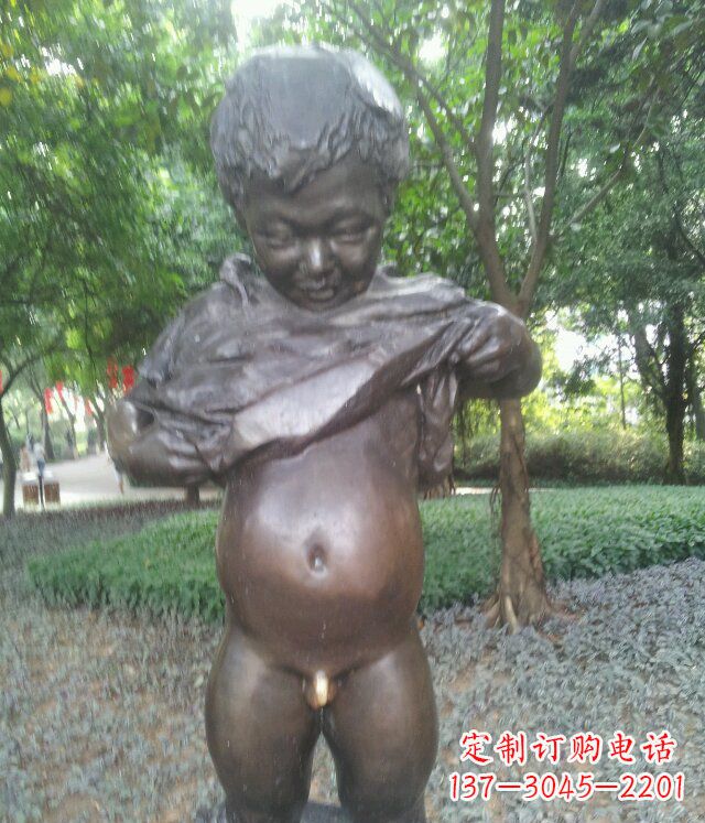 金华萌动活泼的男孩铜雕塑