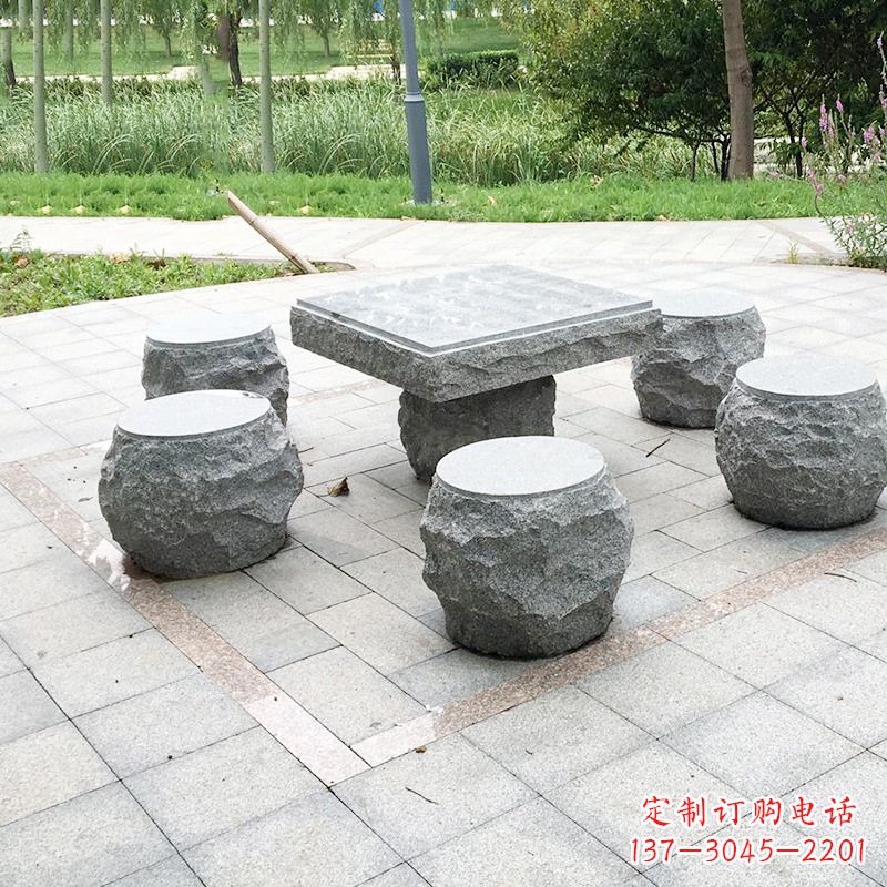 金华新题目“古典风格石桌凳雕塑”