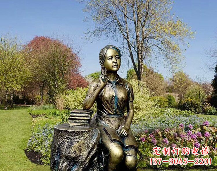 金华铜雕儿童看书雕塑