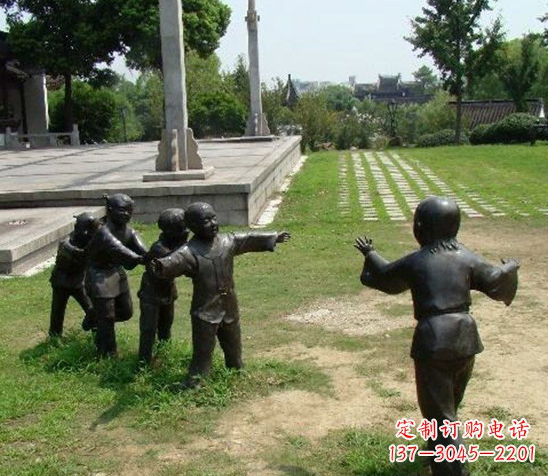 金华老鹰雕塑,巧妙玩耍、永记美好