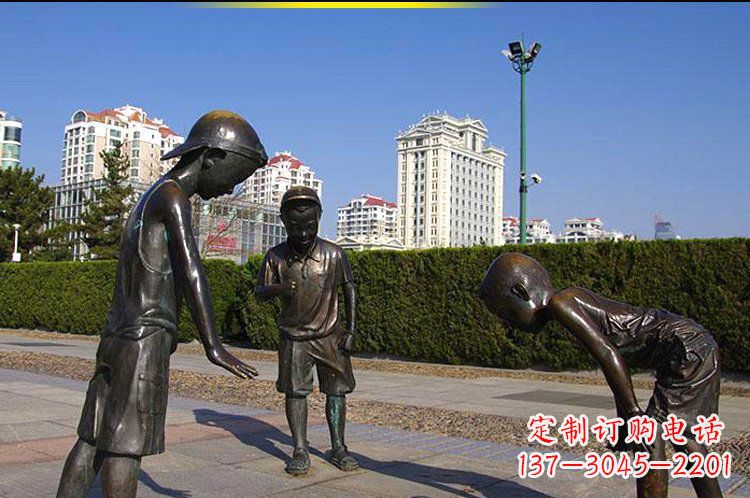 金华玻璃钢陀螺雕塑