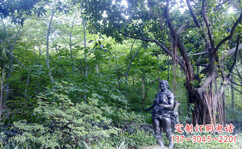 金华公园西方女人人物铜雕