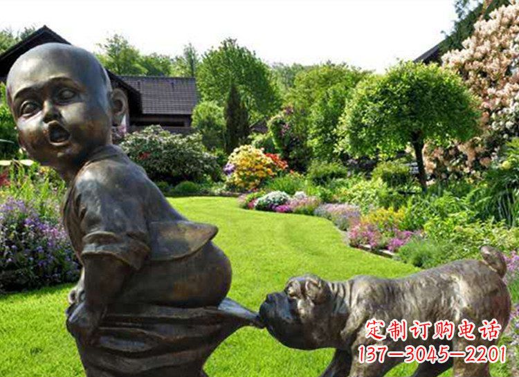 金华小孩咬小狗大雕塑