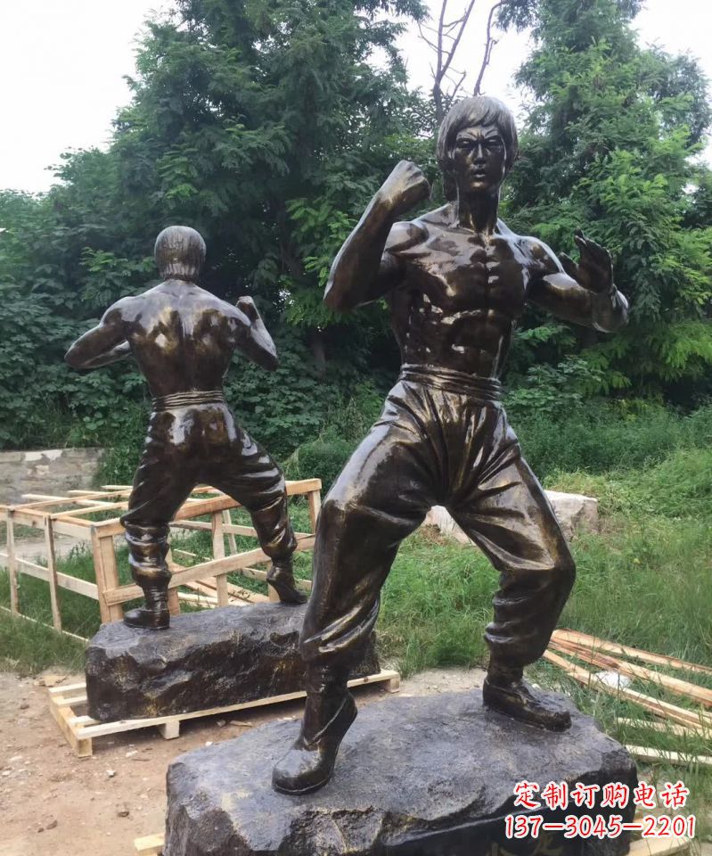 金华荣耀李小龙,经典之作——“功夫之王”铜雕塑