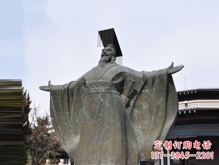 金华秦始皇铜雕,象征历史的永恒美丽