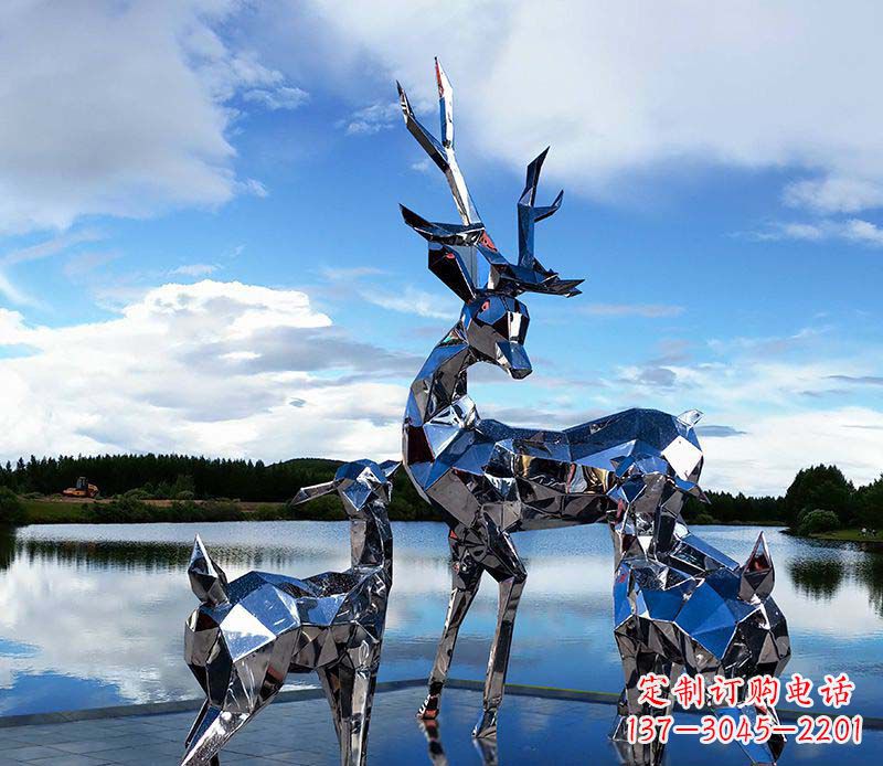 金华中领雕塑出品:优雅梅花鹿不锈钢雕塑