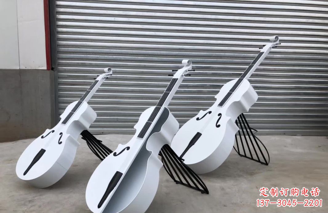 金华精美的不锈钢大提琴雕塑,让你的空间更加温馨