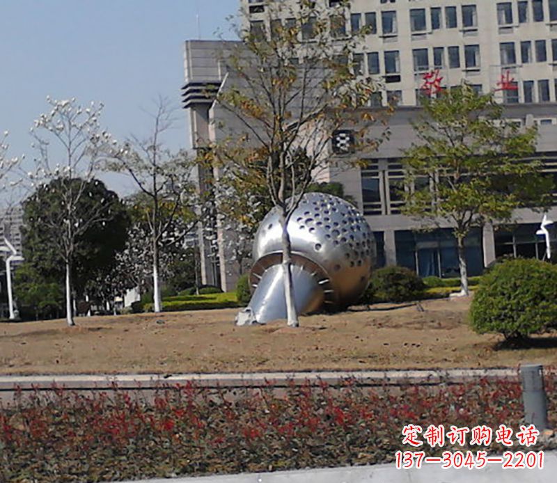 金华传统话筒雕塑,融合现代美学设计