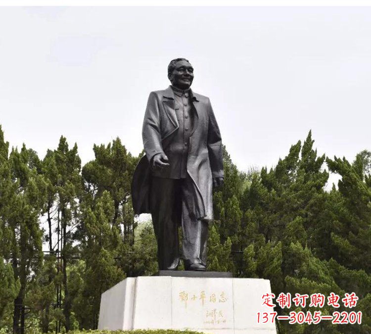 金华尊贵经典，中国历史巨人邓小平铜雕