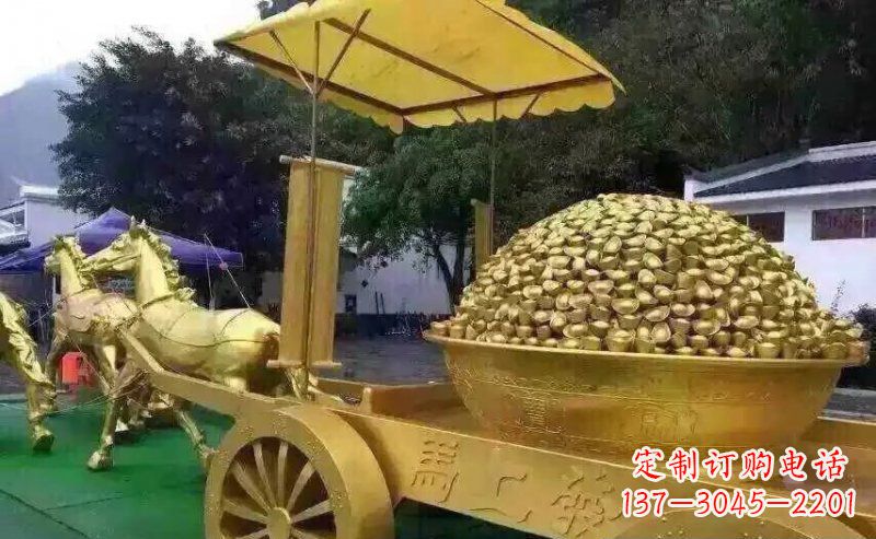 金华广场仿铜马拉车玻璃钢景观雕塑