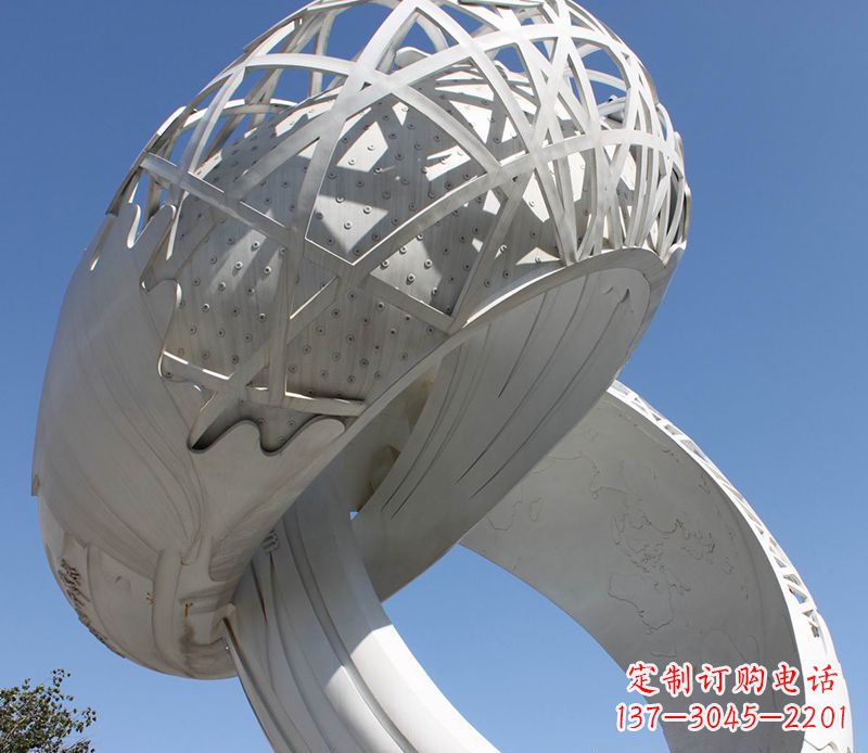 金华广场戒指不锈钢雕塑