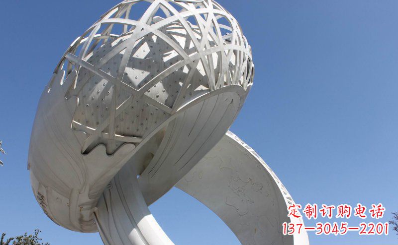 金华中领雕塑珠宝戒指雕塑是一款以不锈钢为原材…