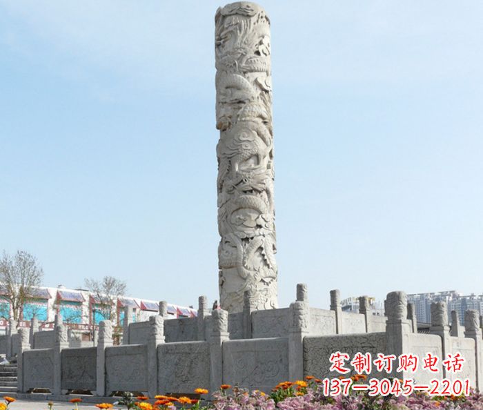 金华广场景观大理石龙柱石雕,展现神秘传统风采
