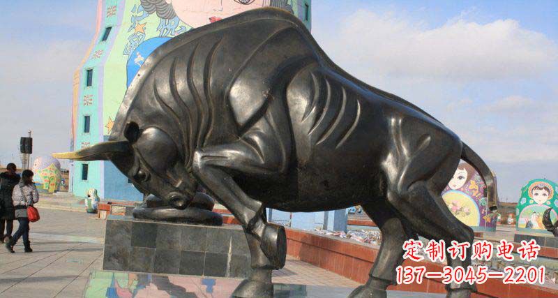 金华广场开荒牛动物铜雕