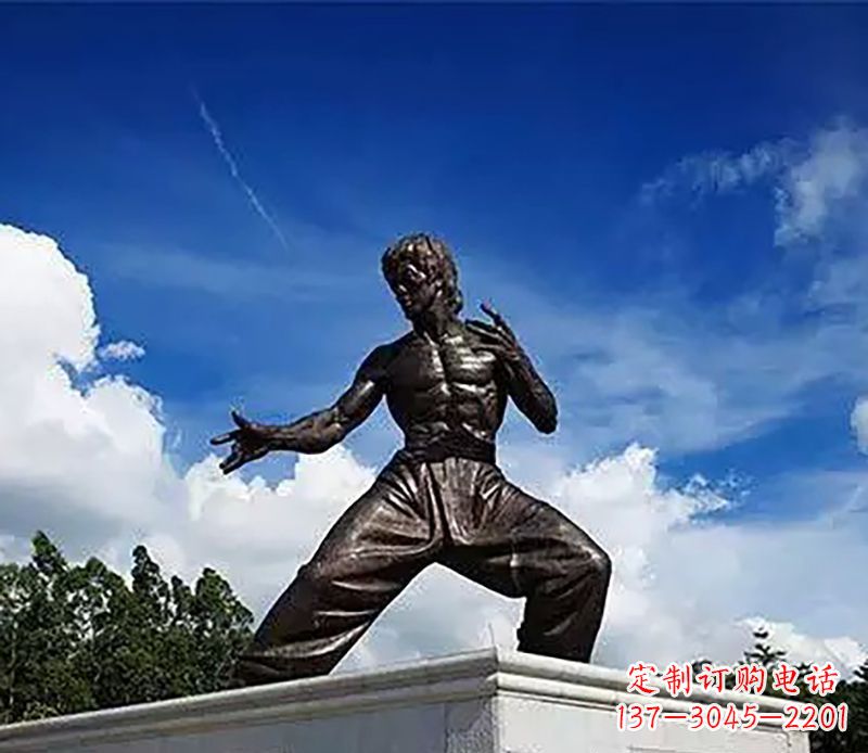 金华广场李小龙铜雕