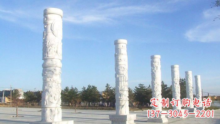 金华广场龙柱石雕