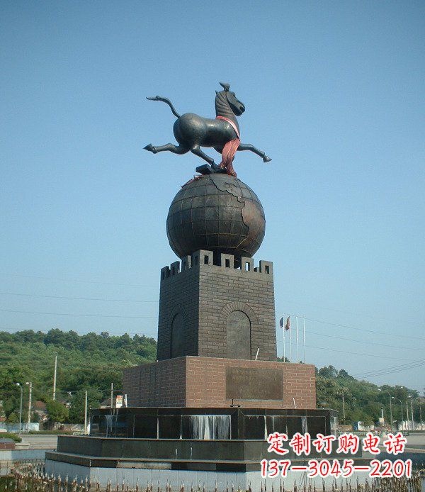 金华广场马踏地球城市景观铜雕