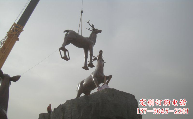金华梅花鹿动物铜雕,极致精细,表达优雅