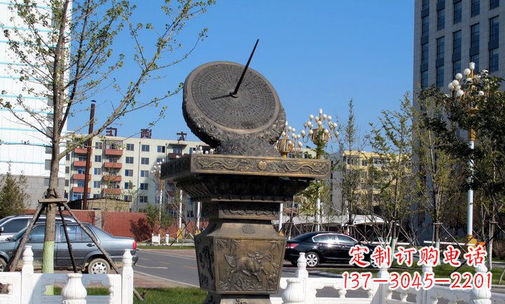 金华中领雕塑专业定制日晷铜雕